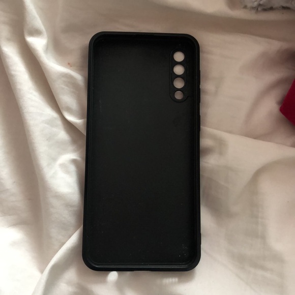 Samsung A50 Black Heart phone case - Picture 2 of 5